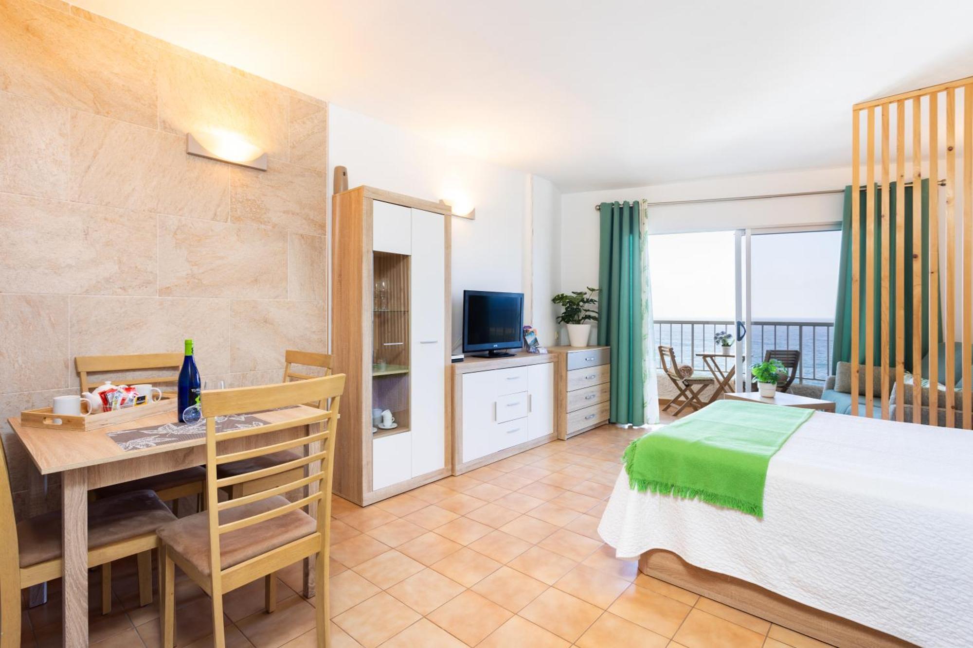 Cozy Seafront Studio With Balcony & Ocean Views San Marcos  Zewnętrze zdjęcie