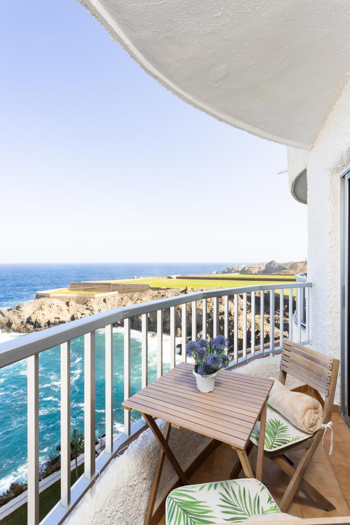 Cozy Seafront Studio With Balcony & Ocean Views San Marcos  Zewnętrze zdjęcie